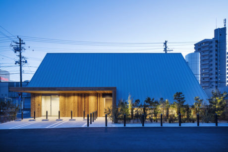 建築倉庫ミュージアムが選ぶ30代建築家展　–世代と社会が生み出す建築的地層−