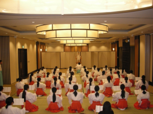 巫女さん入門講座　初級編 (3)