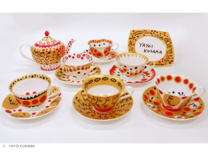 草間彌生　私の大好きな私　ティーウェアー (4)