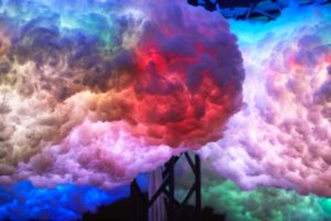 twitterを通じて世界中の天気を体験できるイルミネーション