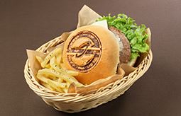 ガンダムカフェ秋葉原店 グランドメニューリニューアル