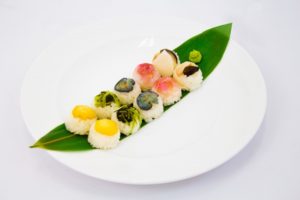 メイドカフェに完全ベジタリアンメニュー