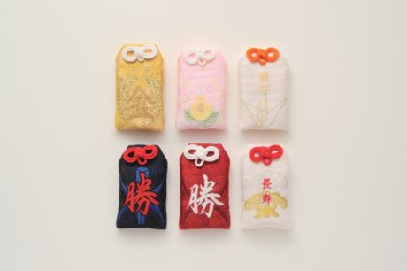 祈るこころ　－縁御守－