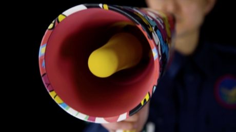 思わず耳を傾けたくなるメガホン「ANIMEGAPHONE」