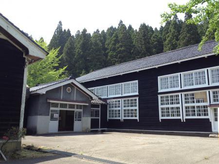 鳥海山 木のおもちゃ美術館