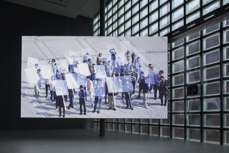 「あなたの存在に対する形容詞」ミルチャ・カントル展