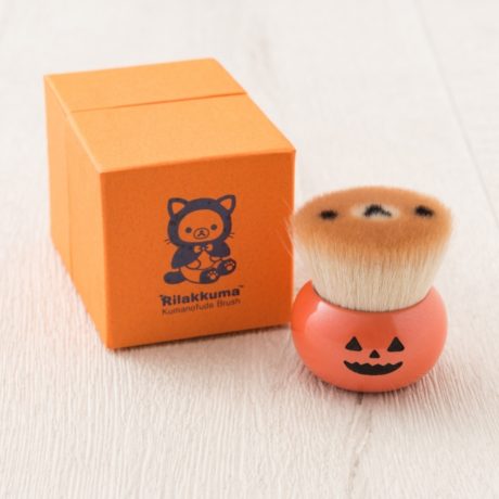 リラックマクマノフデ