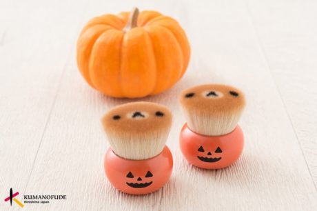 リラックマクマノフデ