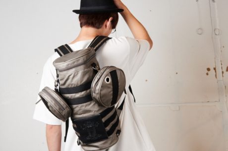 『進撃の巨人』立体機動ポーチ