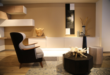 「掛軸アートと金箔の照明」展