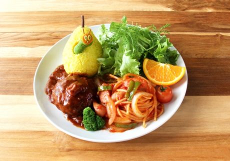 はらぺこあおむしカフェ