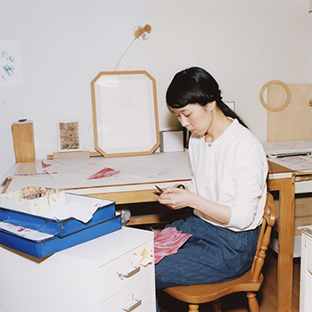 青木陵子＋伊藤存　変化する自由分子のWORKSHOP展