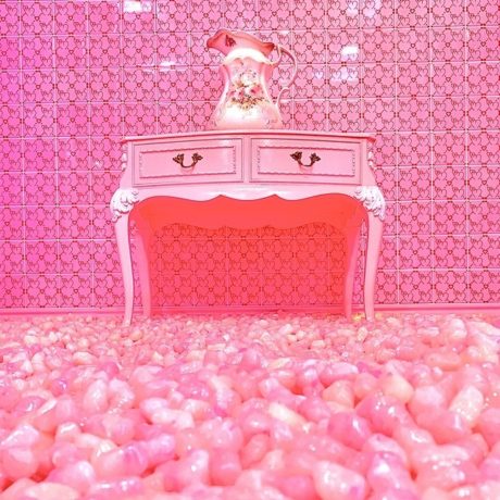 24色の防犯砂利であなたの思い描いたお庭を実現～防犯砂利でギネスブックに挑戦～