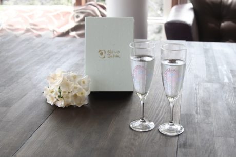 夜空を彩る希望の光