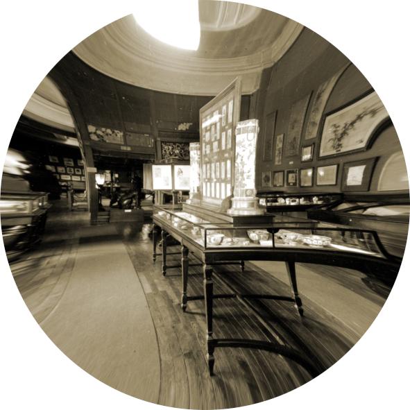 ギメ・ルーム開設記念展『驚異の小部屋』