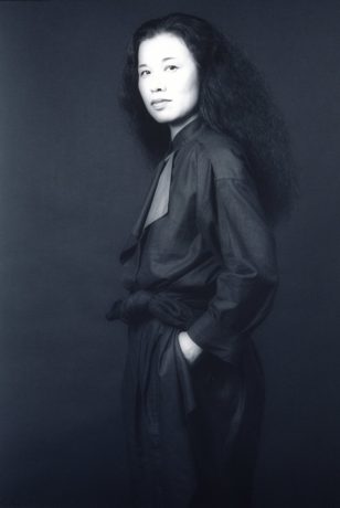 石岡瑛子　血が、汗が、涙がデザインできるか