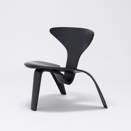 ポール・ケアホルム展 時代を超えたミニマリズム