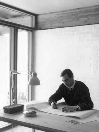 ポール・ケアホルム展 時代を超えたミニマリズム