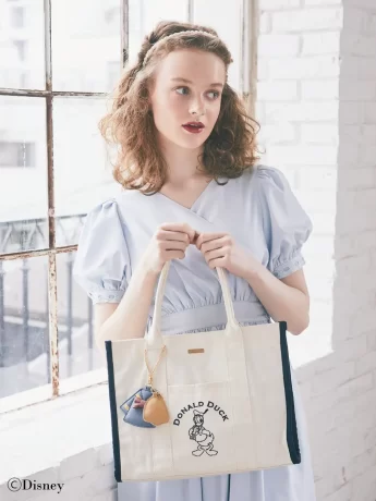 Maison de FLEUR ☓ ドナルドダック